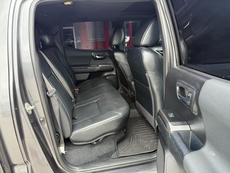 Toyota Tacoma 4WD TRD Off Road Double Cab 5' Bed V6 MT (Natl) 2019