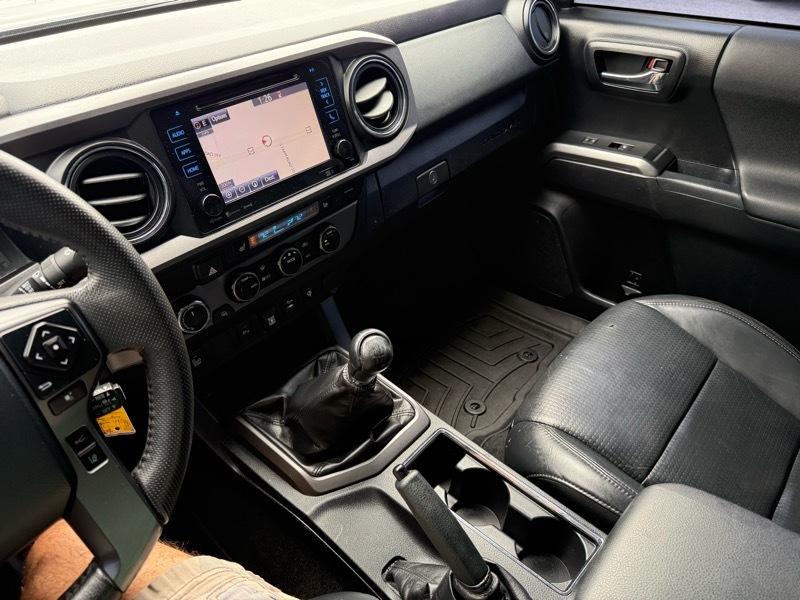 Toyota Tacoma 4WD TRD Off Road Double Cab 5' Bed V6 MT (Natl) 2019