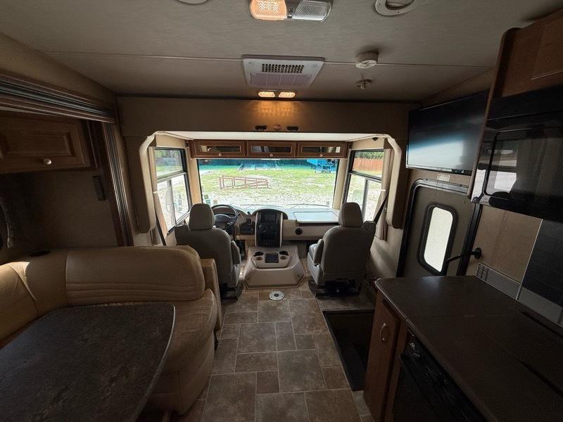 Ford Super Duty F-53 Motorhome Stripped Chassis 158" DRW 2015