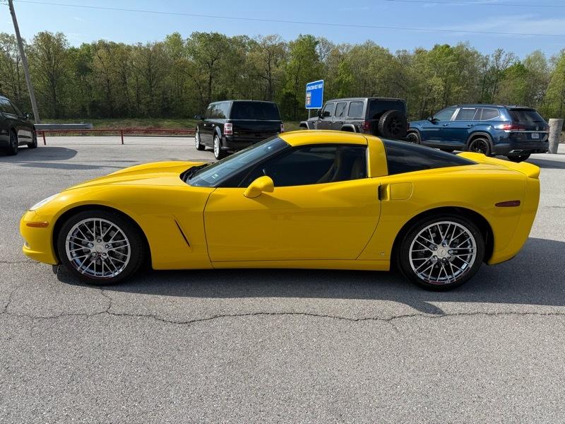 Chevrolet Corvette 2dr Cpe 2006