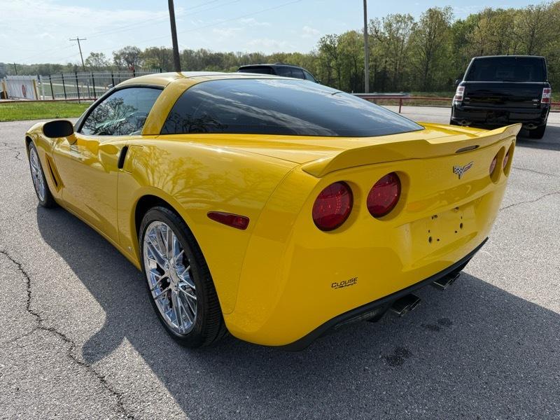 Chevrolet Corvette 2dr Cpe 2006
