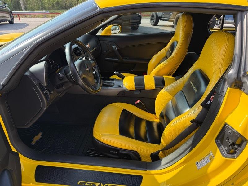 Chevrolet Corvette 2dr Cpe 2006