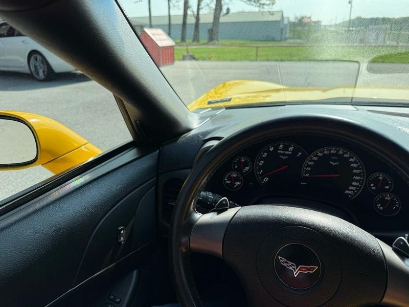 Chevrolet Corvette 2dr Cpe 2006