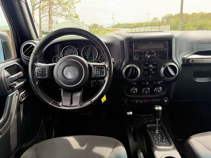 Jeep Wrangler Unlimited 4WD 4dr Sport 2016