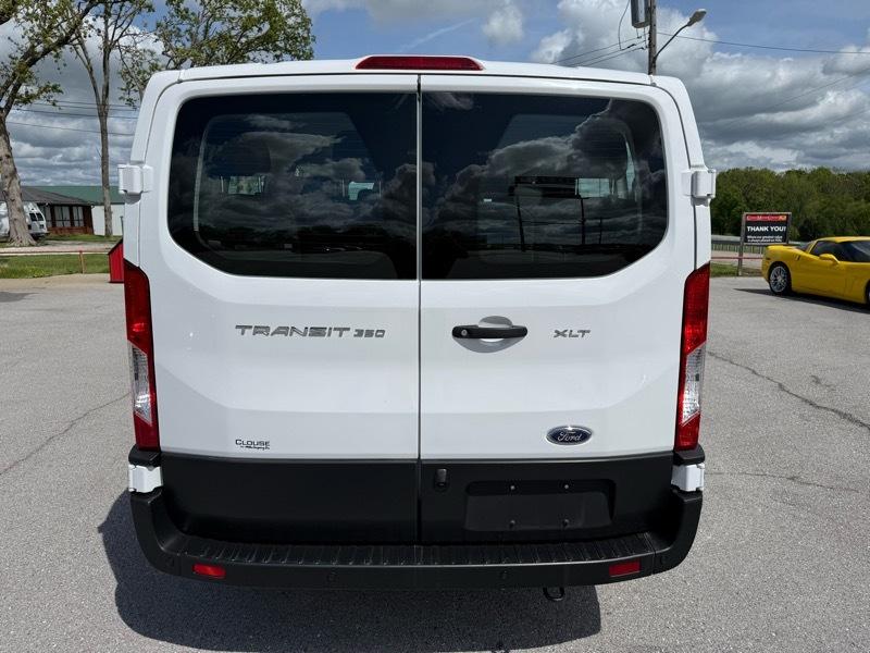 Ford Transit Passenger Wagon T-350 148" Low Roof XLT RWD 2023