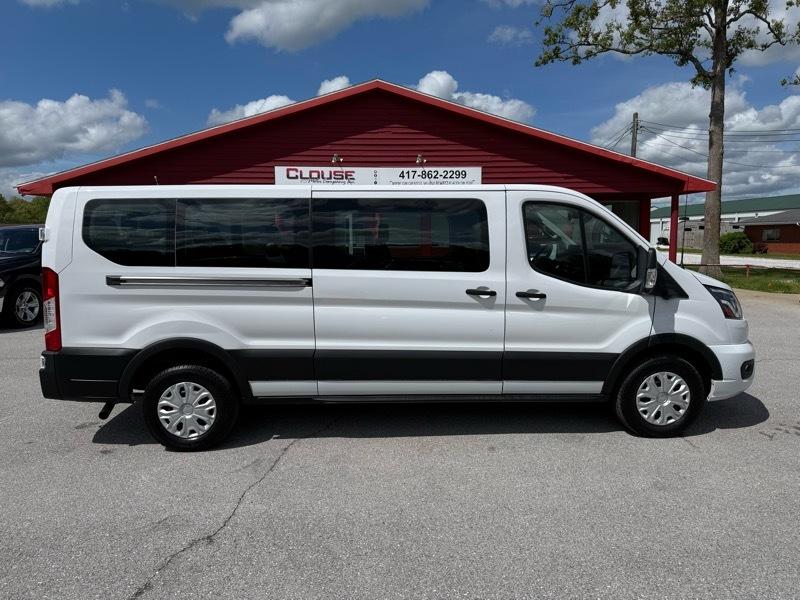 Ford Transit Passenger Wagon T-350 148" Low Roof XLT RWD 2023