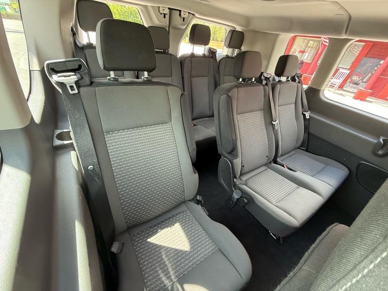 Ford Transit Passenger Wagon T-350 148" Low Roof XLT RWD 2023