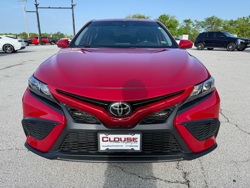 Toyota Camry SE Auto AWD (Natl) 2021