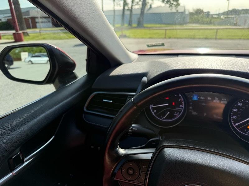 Toyota Camry SE Auto AWD (Natl) 2021