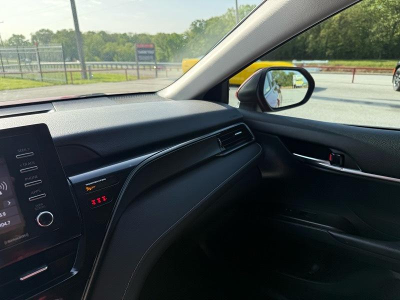 Toyota Camry SE Auto AWD (Natl) 2021