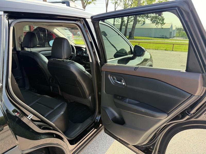 Nissan Rogue FWD SL 2022