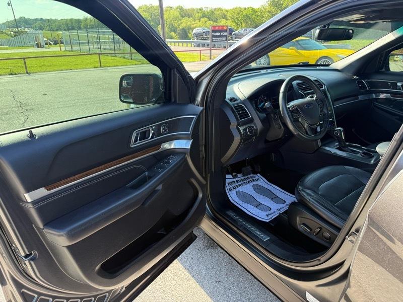 Ford Explorer Limited FWD 2018