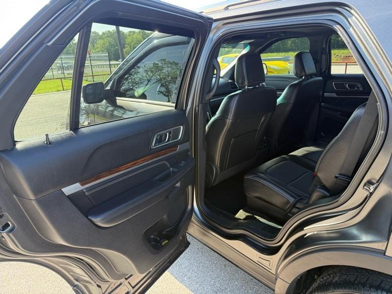 Ford Explorer Limited FWD 2018