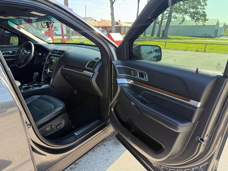 Ford Explorer Limited FWD 2018