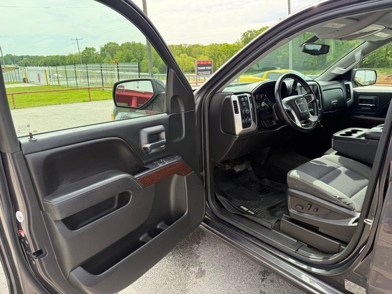 GMC Sierra 1500 4WD Double Cab 143.5" SLE 2015