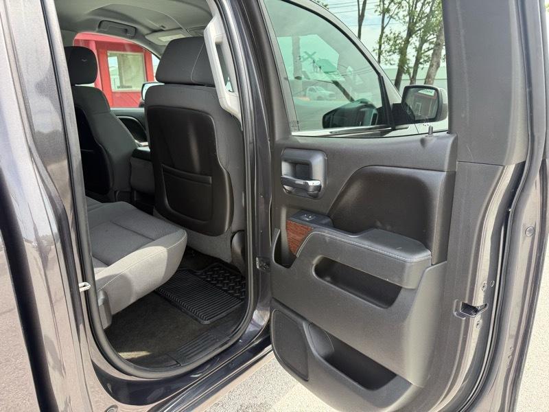 GMC Sierra 1500 4WD Double Cab 143.5" SLE 2015