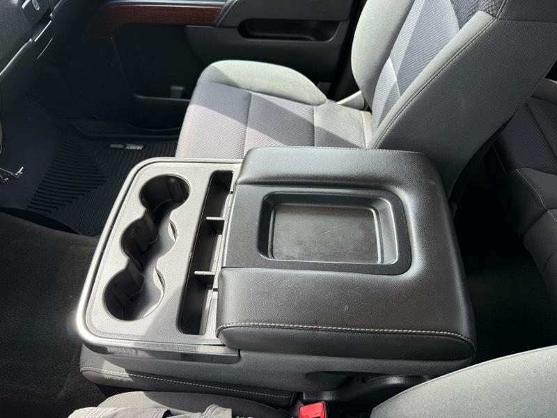 GMC Sierra 1500 4WD Double Cab 143.5" SLE 2015