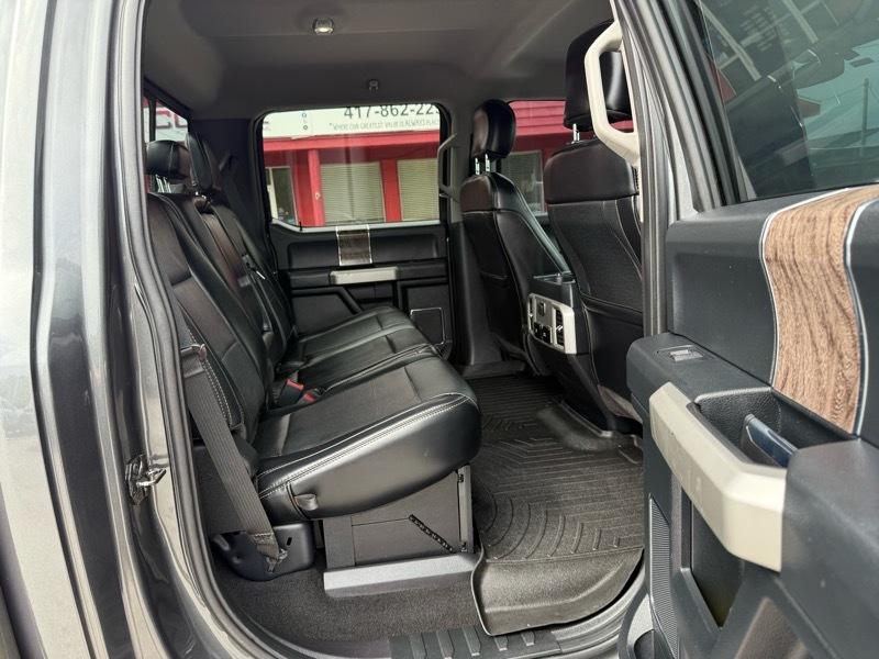 Ford Super Duty F-250 SRW Lariat 4WD Crew Cab 6.75' Box 2019
