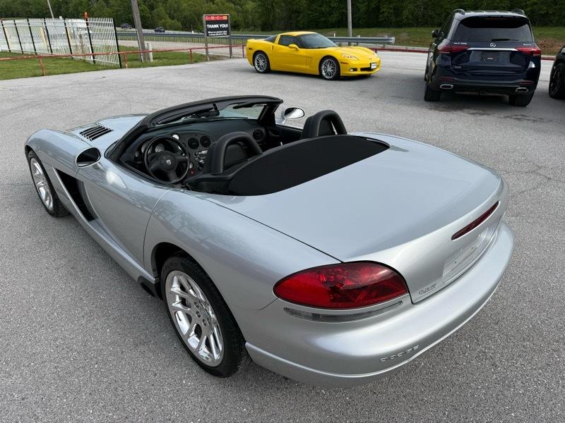 Dodge Viper 2dr SRT-10 Convertible 2003