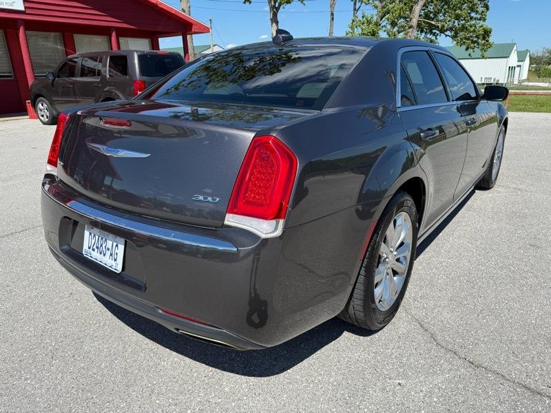 Chrysler 300 Touring AWD 2019