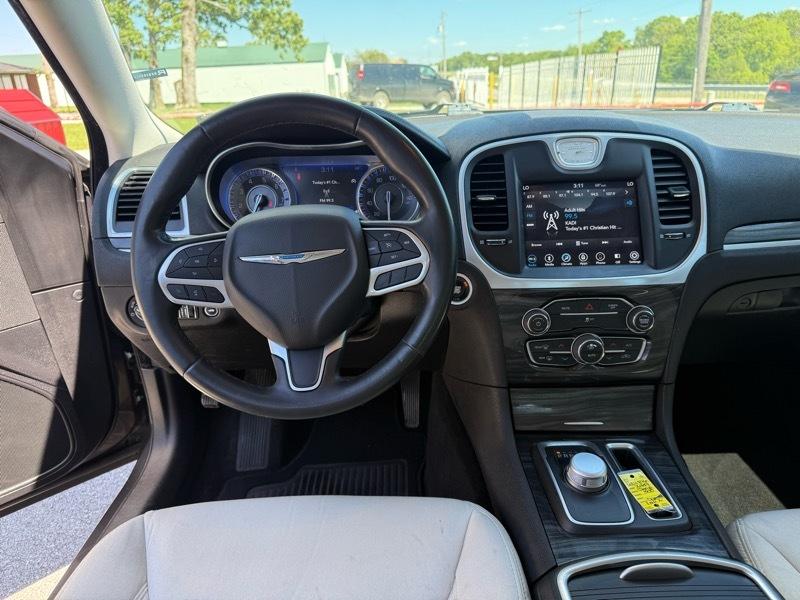 Chrysler 300 Touring AWD 2019