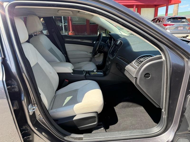 Chrysler 300 Touring AWD 2019