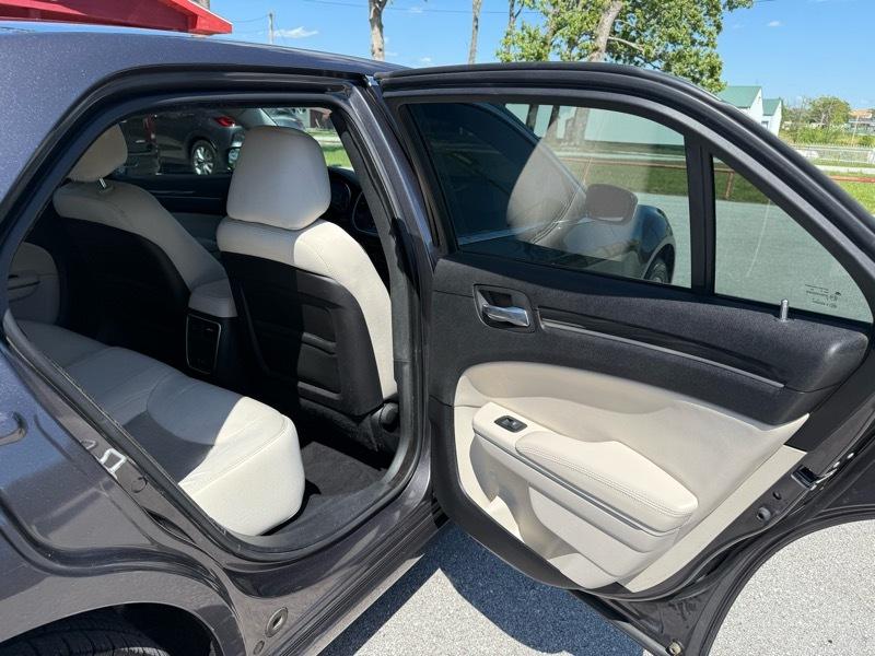 Chrysler 300 Touring AWD 2019