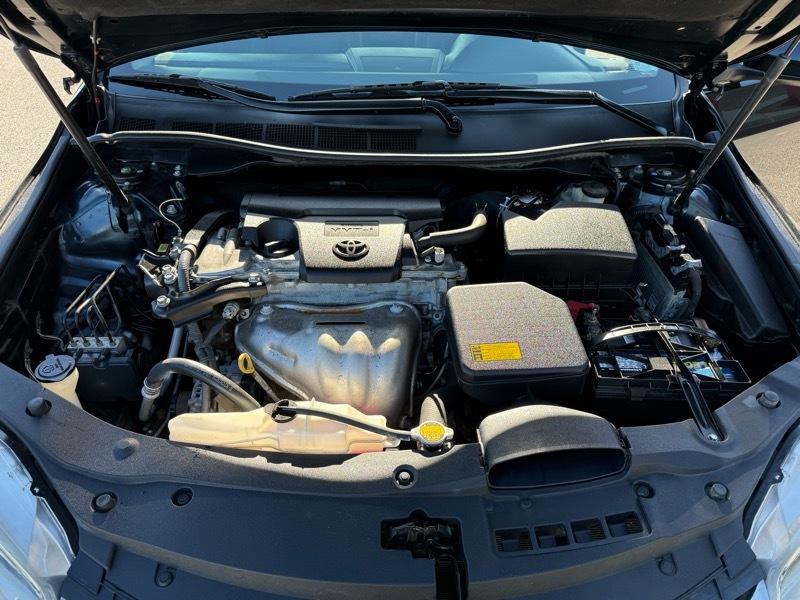 Toyota Camry 4dr Sdn I4 Auto SE (Natl) 2015