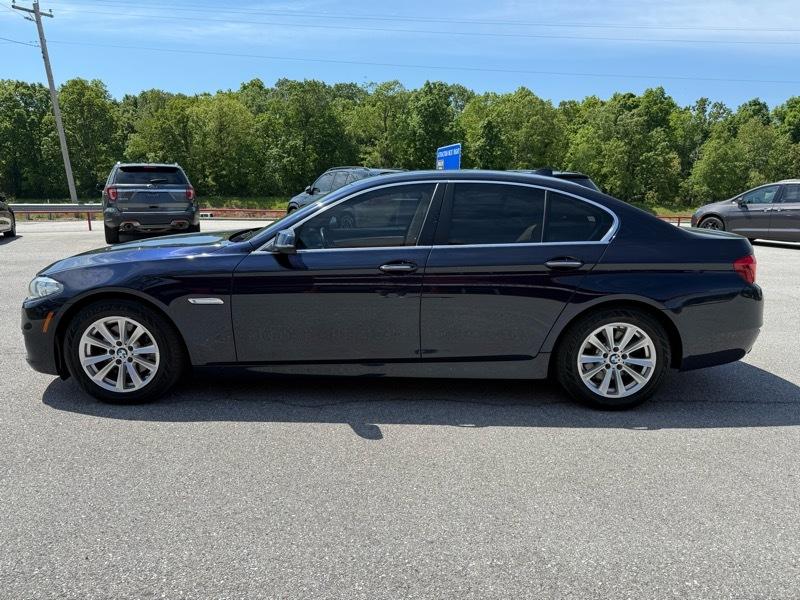 BMW 5 Series 4dr Sdn 528i xDrive AWD 2015