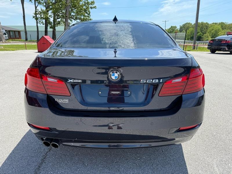 BMW 5 Series 4dr Sdn 528i xDrive AWD 2015