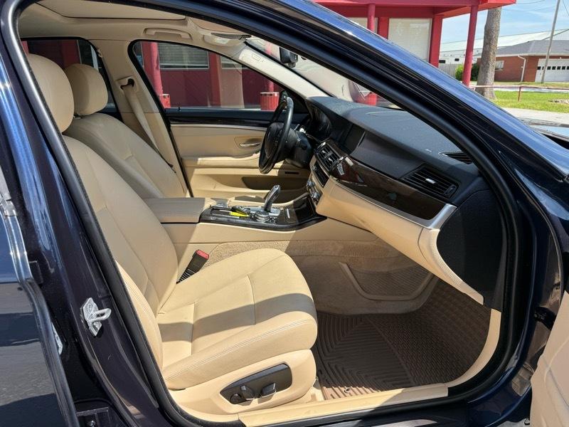 BMW 5 Series 4dr Sdn 528i xDrive AWD 2015