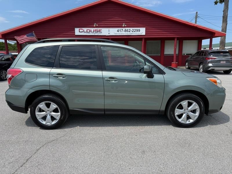 Subaru Forester 4dr Auto 2.5i Premium PZEV 2014