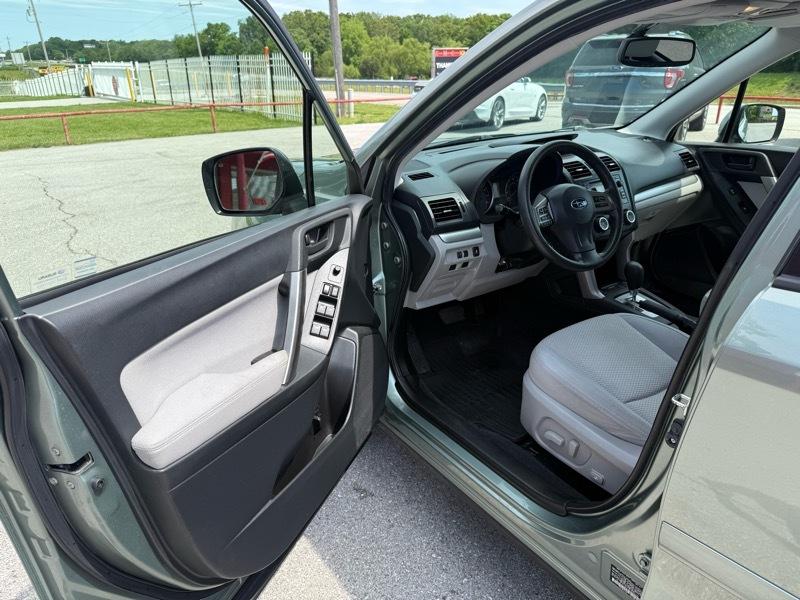 Subaru Forester 4dr Auto 2.5i Premium PZEV 2014