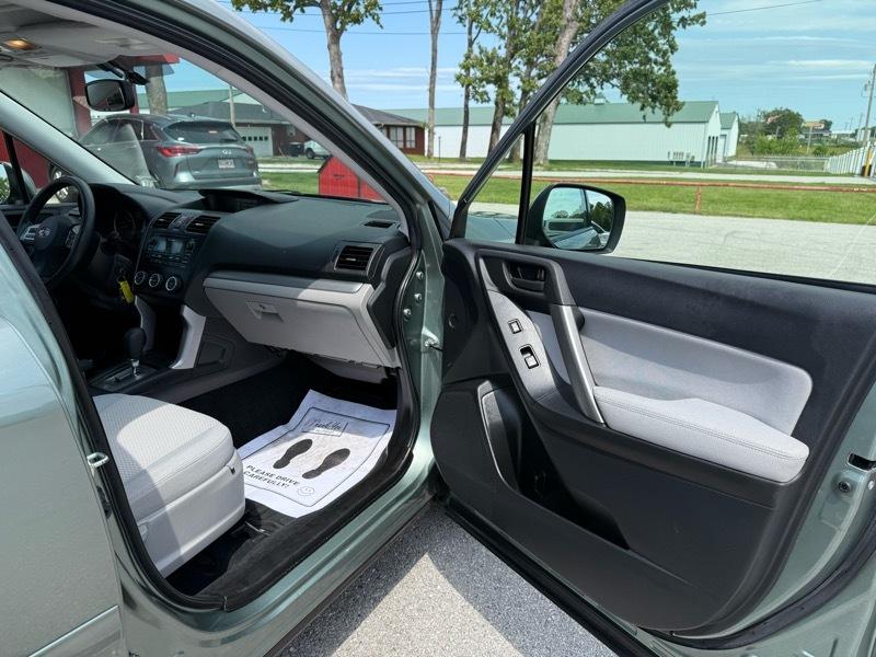 Subaru Forester 4dr Auto 2.5i Premium PZEV 2014