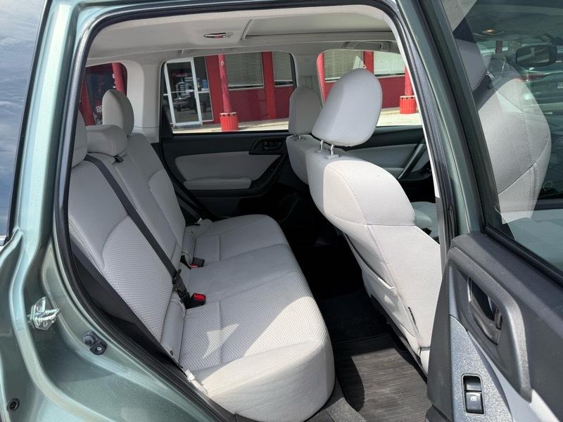 Subaru Forester 4dr Auto 2.5i Premium PZEV 2014