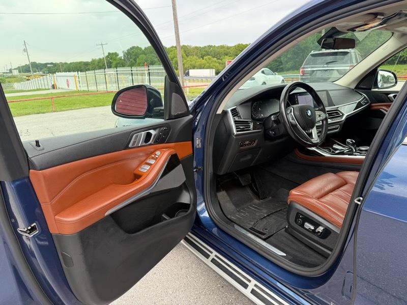BMW X7 xDrive40i Sports Activity Vehicle 2019