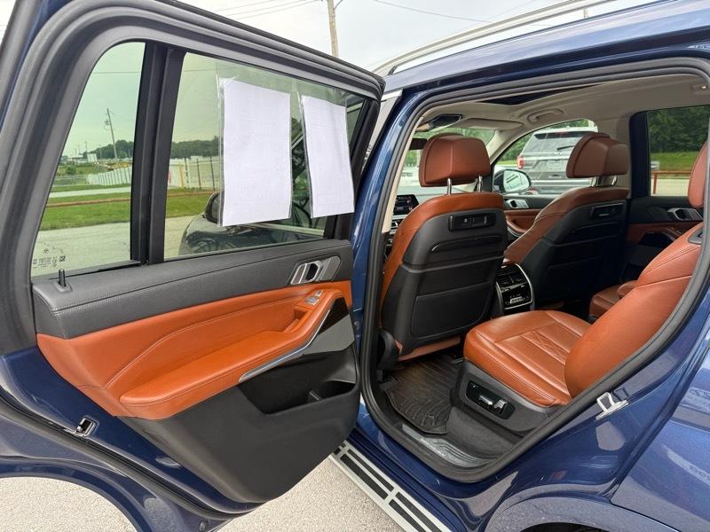 BMW X7 xDrive40i Sports Activity Vehicle 2019