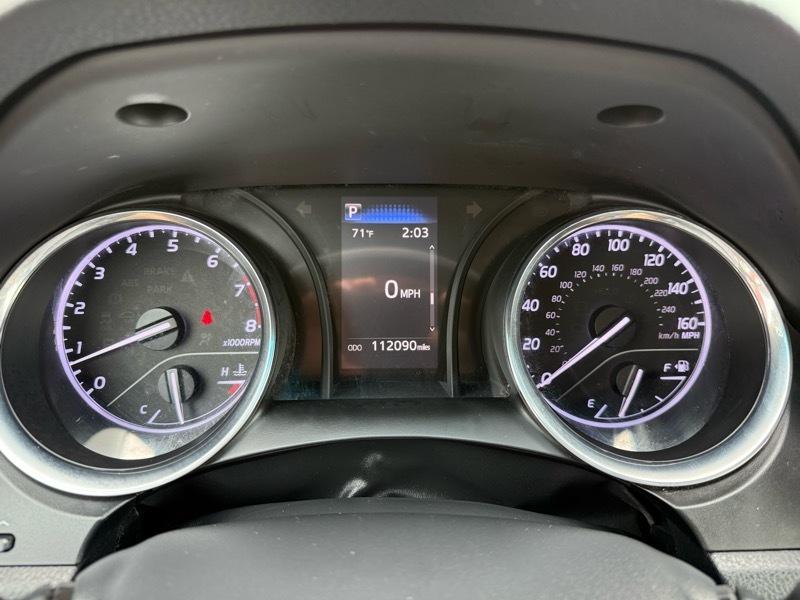 Toyota Camry SE Auto (Natl) 2020