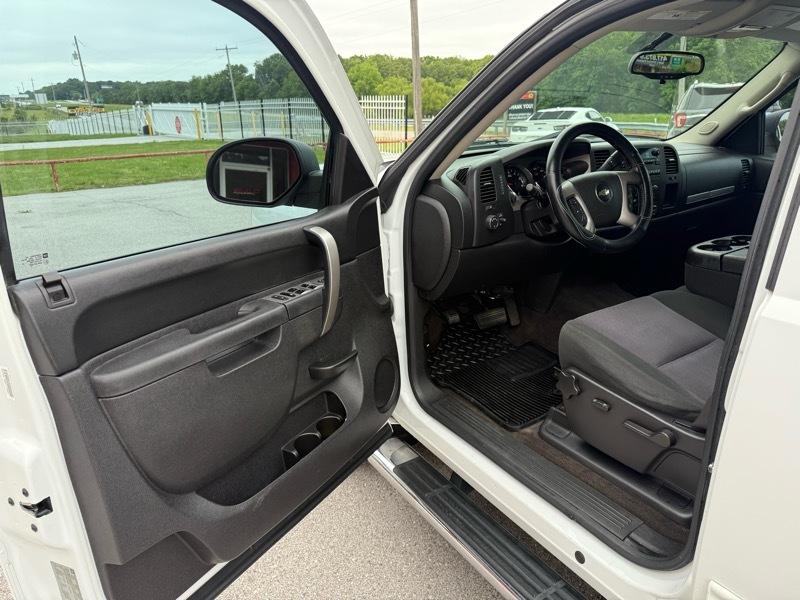 Chevrolet Silverado 1500 4WD Crew Cab 143.5" LT 2013