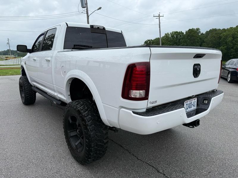 RAM 2500 Laramie 4x4 Crew Cab 6'4" Box 2018