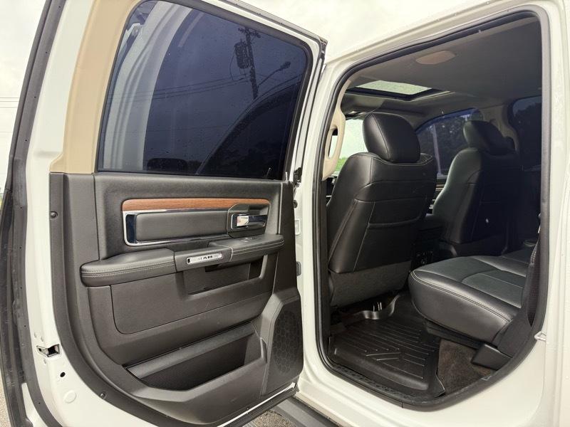 RAM 2500 Laramie 4x4 Crew Cab 6'4" Box 2018