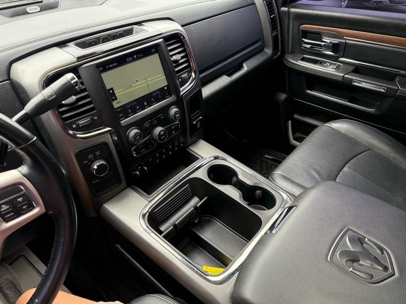 RAM 2500 Laramie 4x4 Crew Cab 6'4" Box 2018