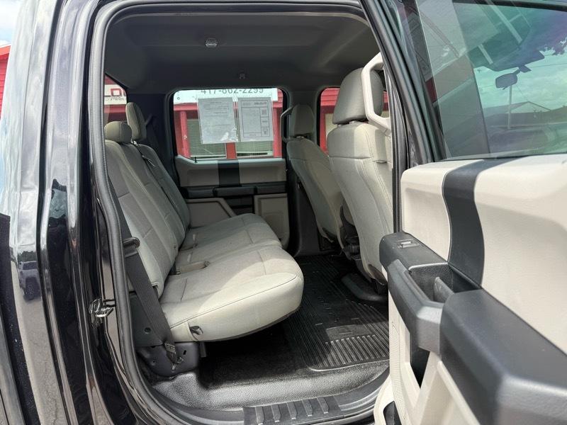 Ford Super Duty F-350 SRW XL 4WD Crew Cab 8' Box 2020