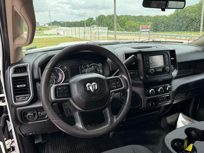 RAM 2500 Tradesman 4x4 Reg Cab 8' Box 2019