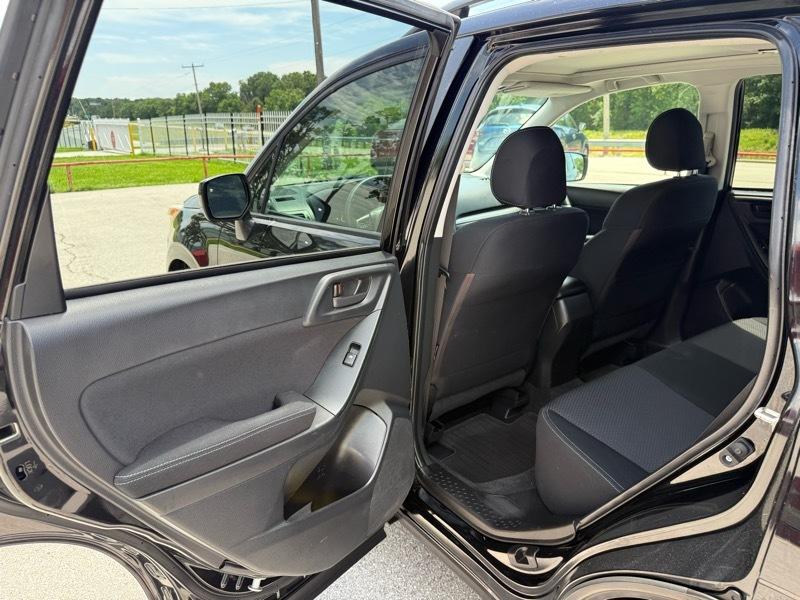 Subaru Forester 4dr Auto 2.5i Premium PZEV 2014
