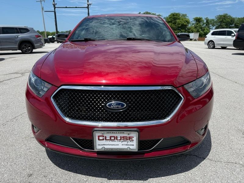 Ford Taurus 4dr Sdn SHO AWD 2015