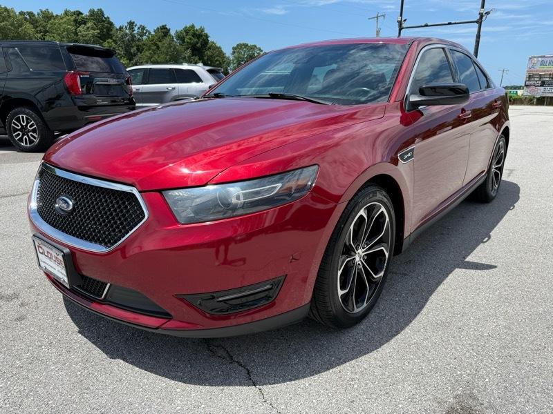 Ford Taurus 4dr Sdn SHO AWD 2015