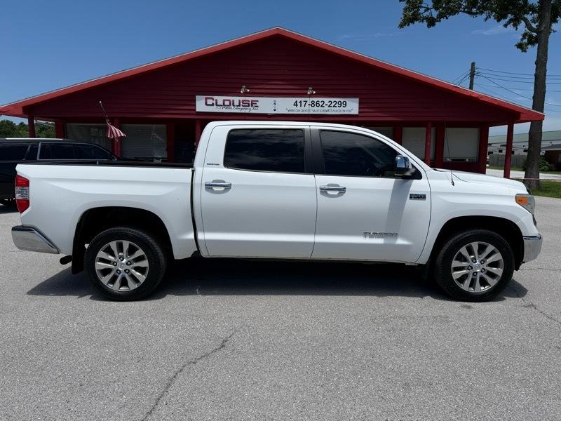 Toyota Tundra 4WD Truck CrewMax 5.7L FFV V8 6-Spd AT LTD (Natl) 2014