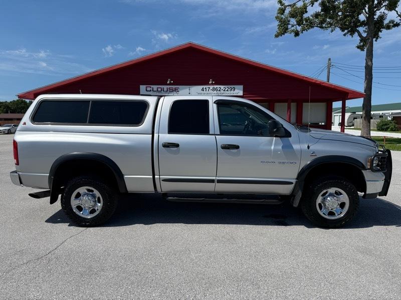 Dodge Ram 2500 4dr Quad Cab 140.5" WB 4WD SLT 2003