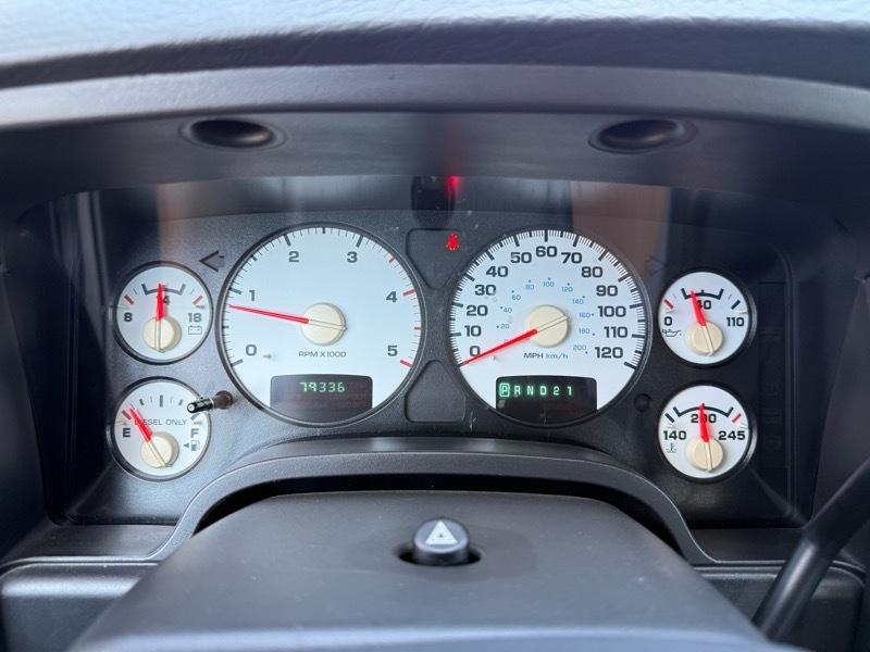 Dodge Ram 2500 4dr Quad Cab 140.5" WB 4WD SLT 2003